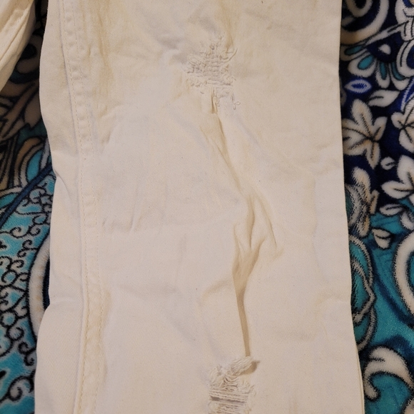 Women's White Jeans. Size 12. Excellent condition! - Picture 3 of 4